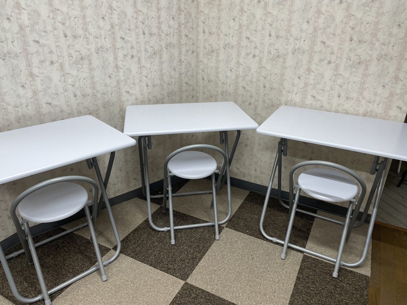 軽食や休憩に使える休憩スペース