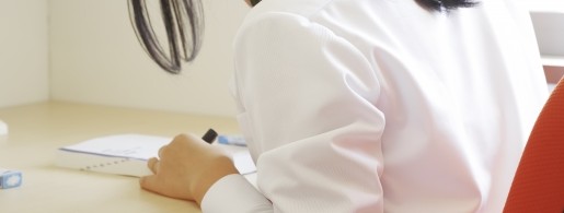 夏休みに教科書と数学の副教材4プロセスを使って学習を進めるイメージ